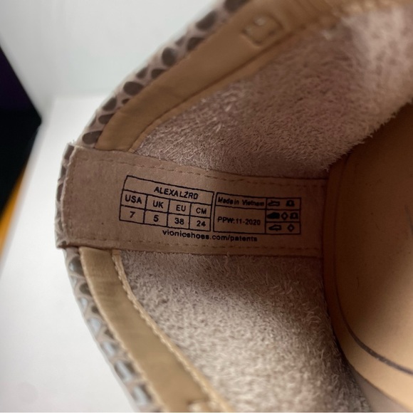 Vionic Womens 7 Alexa Ballet Flat Tan Lizard Leather Slip Ons - Picture 6 of 6